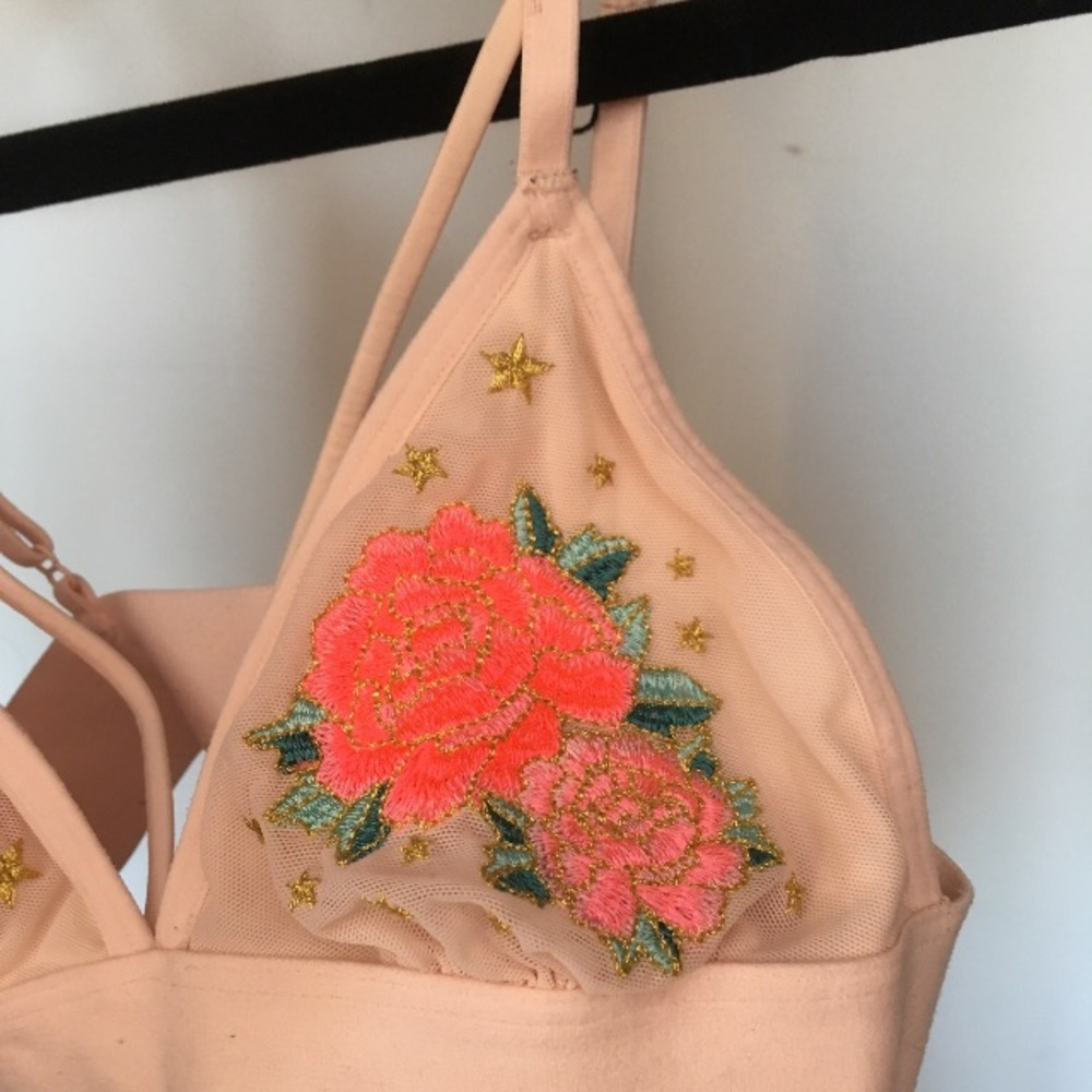 Victoria's Secret Pink Rose Bralette XS